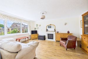 Living room- click for photo gallery